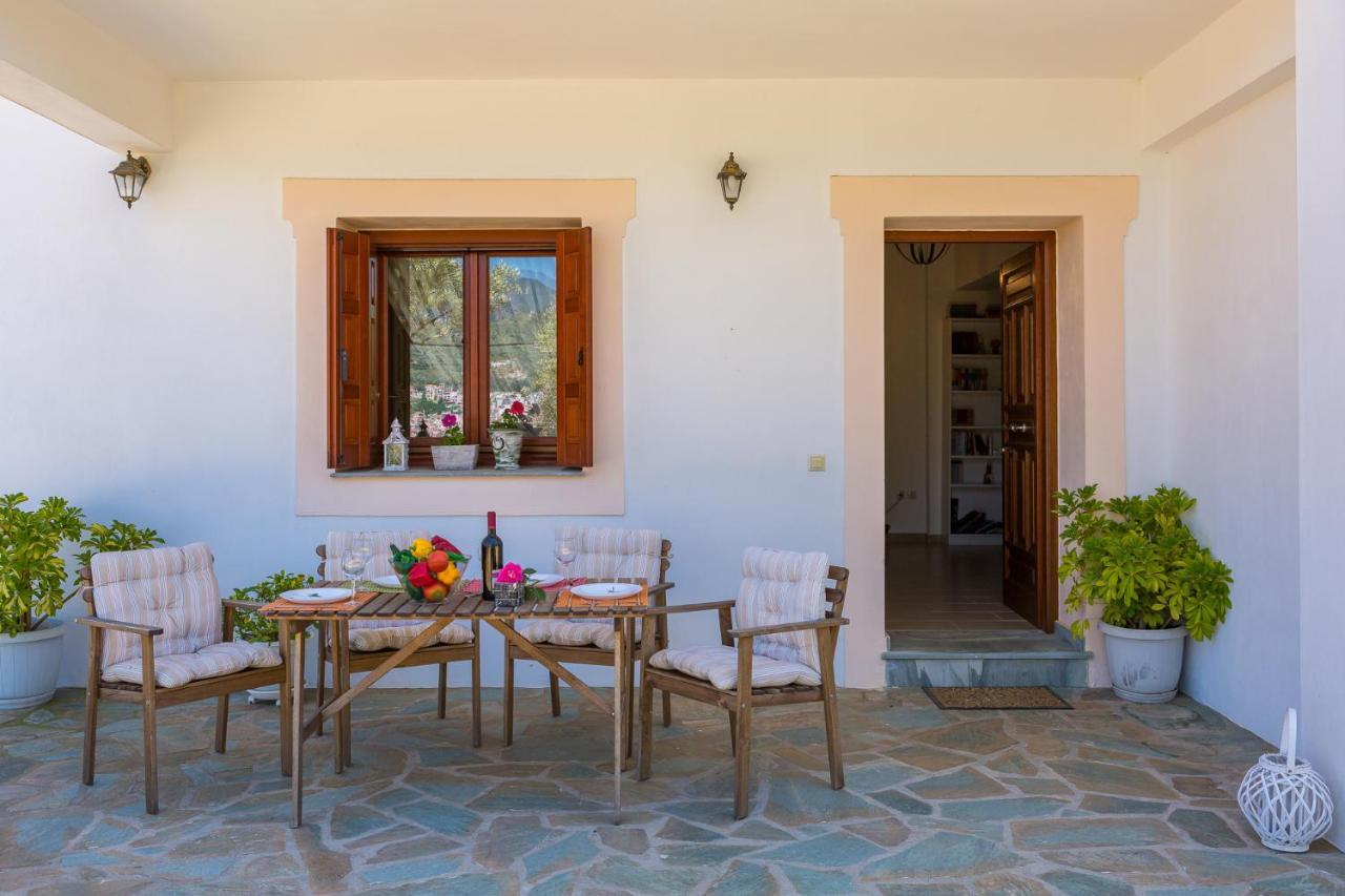 Olive Grove Apartment Скопелос Екстериор снимка