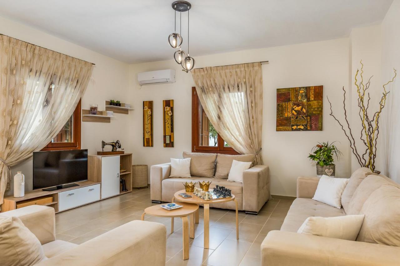 Olive Grove Apartment Скопелос Екстериор снимка