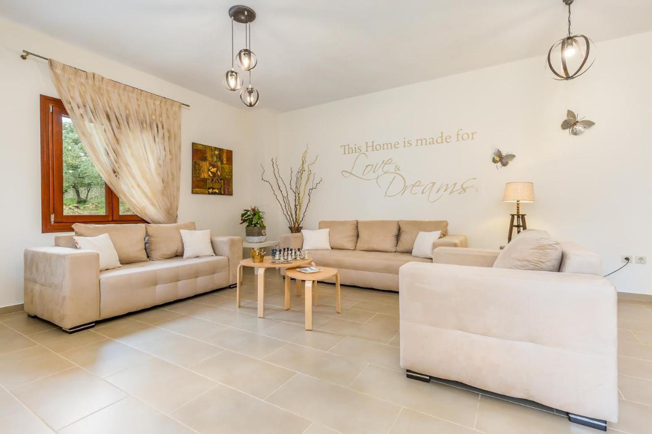 Olive Grove Apartment Скопелос Екстериор снимка