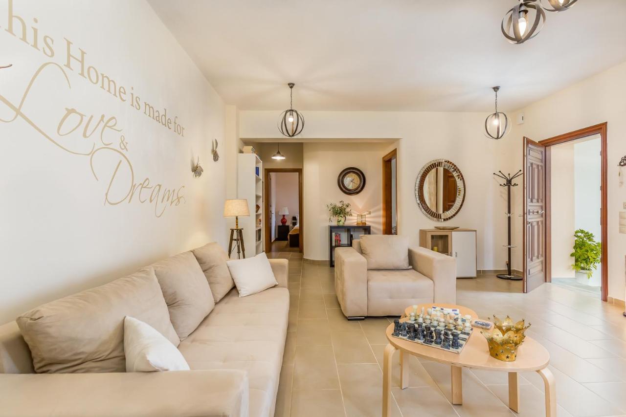 Olive Grove Apartment Скопелос Екстериор снимка